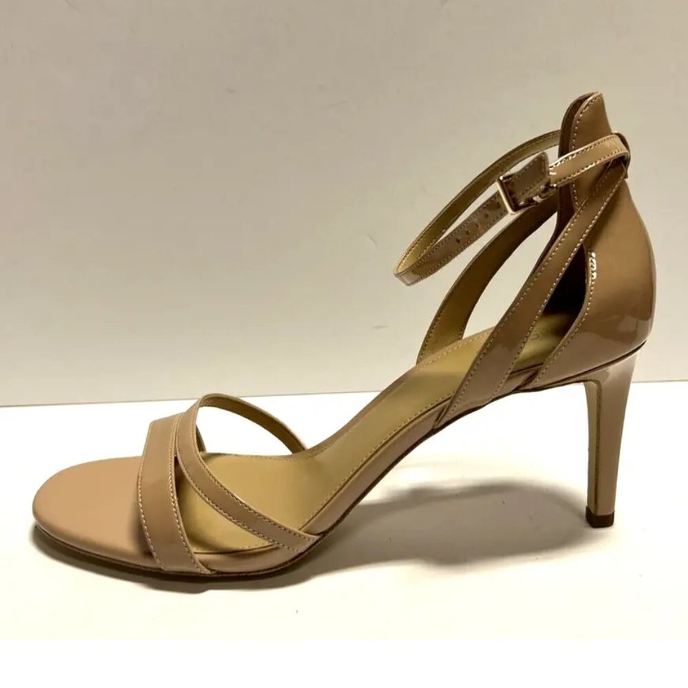 Michael Kors Womens Kimberly Sandal Beige Size 10M - Picture 1 of 6